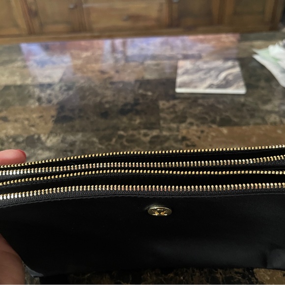 Lululemon black gold Now and Always Wristlet zippered wallet - Picture 4 of 15